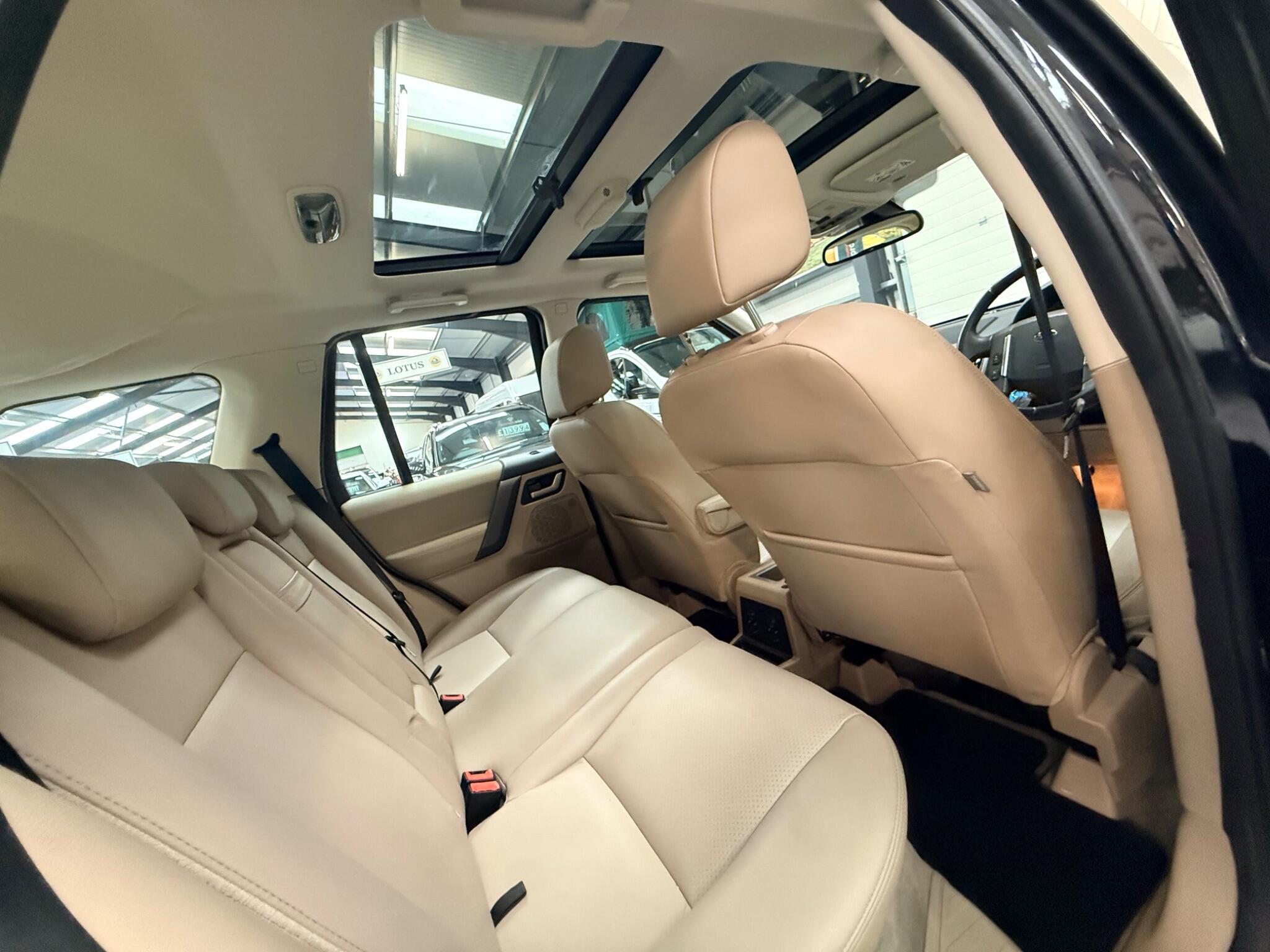 Land Rover Freelander view 45