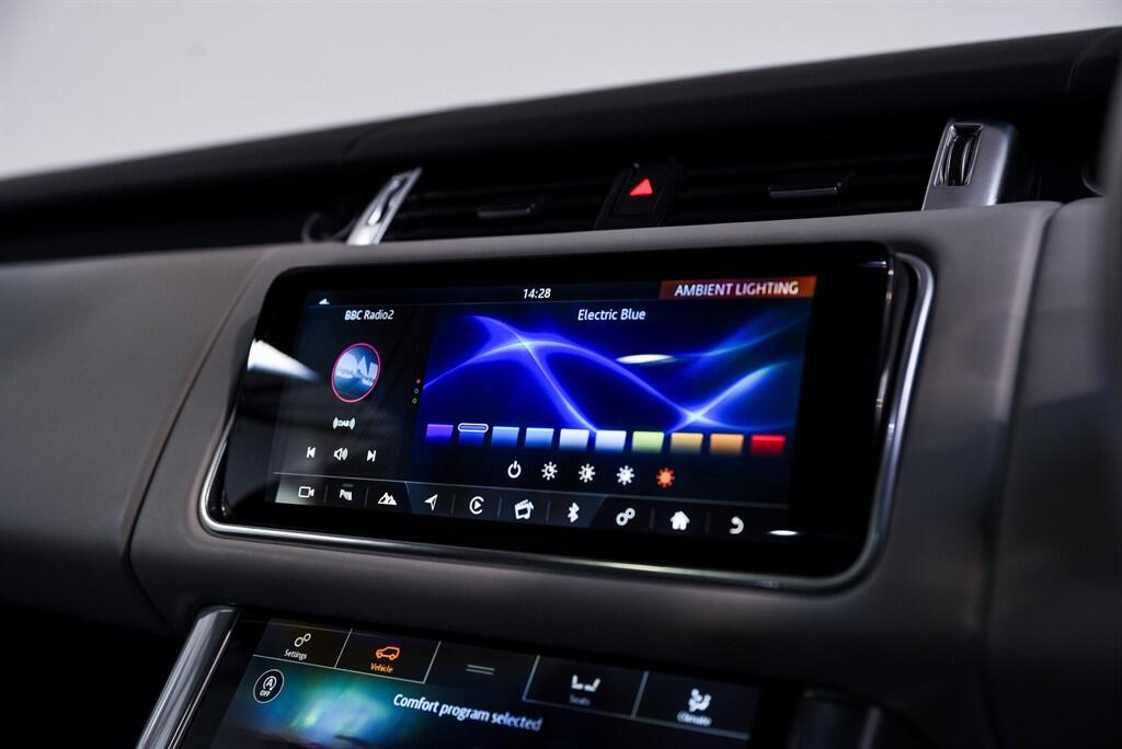 Land Rover Range Rover Sport view 30