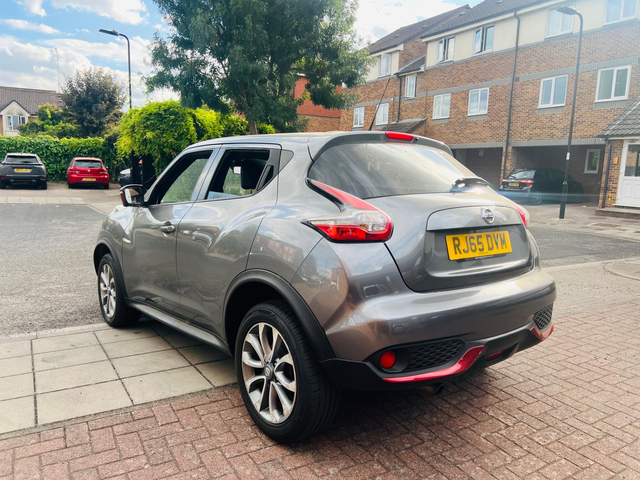 Nissan Juke view 15