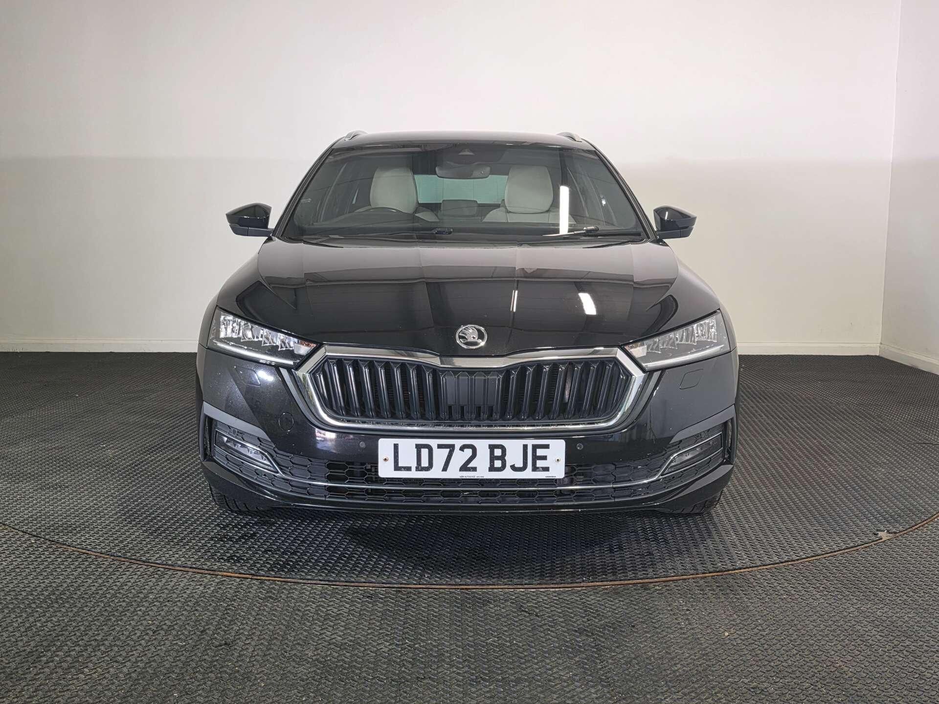 Skoda Octavia view 2