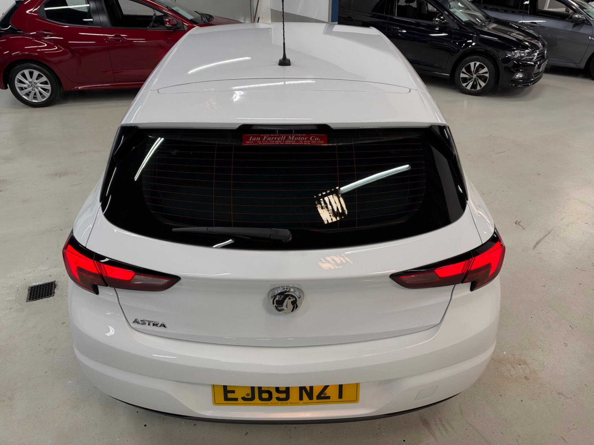 Vauxhall Astra view 10
