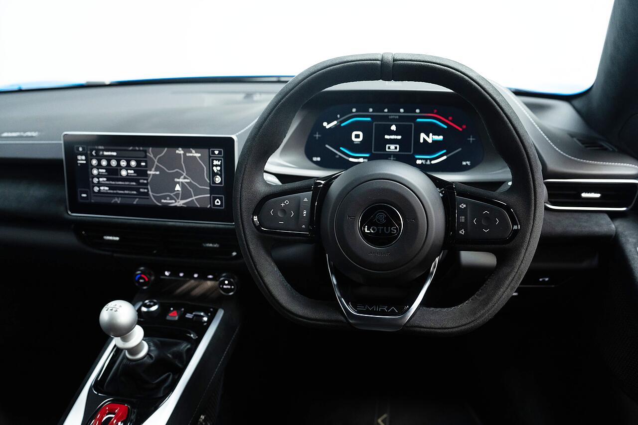 Lotus Emira view 5