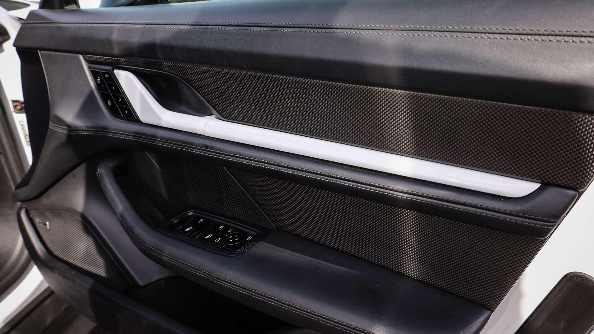 Porsche Taycan view 22