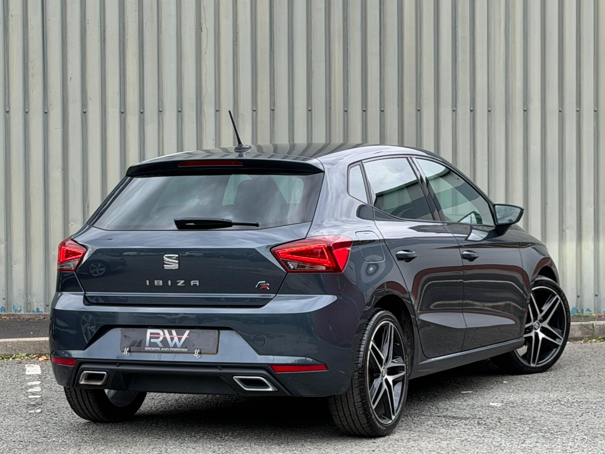 Seat Ibiza view 37