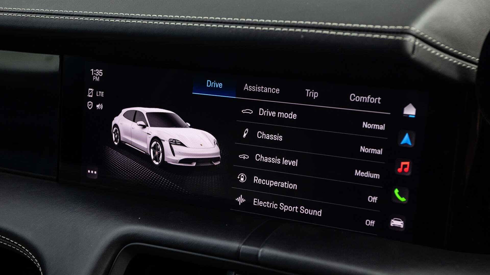 Porsche Taycan view 18