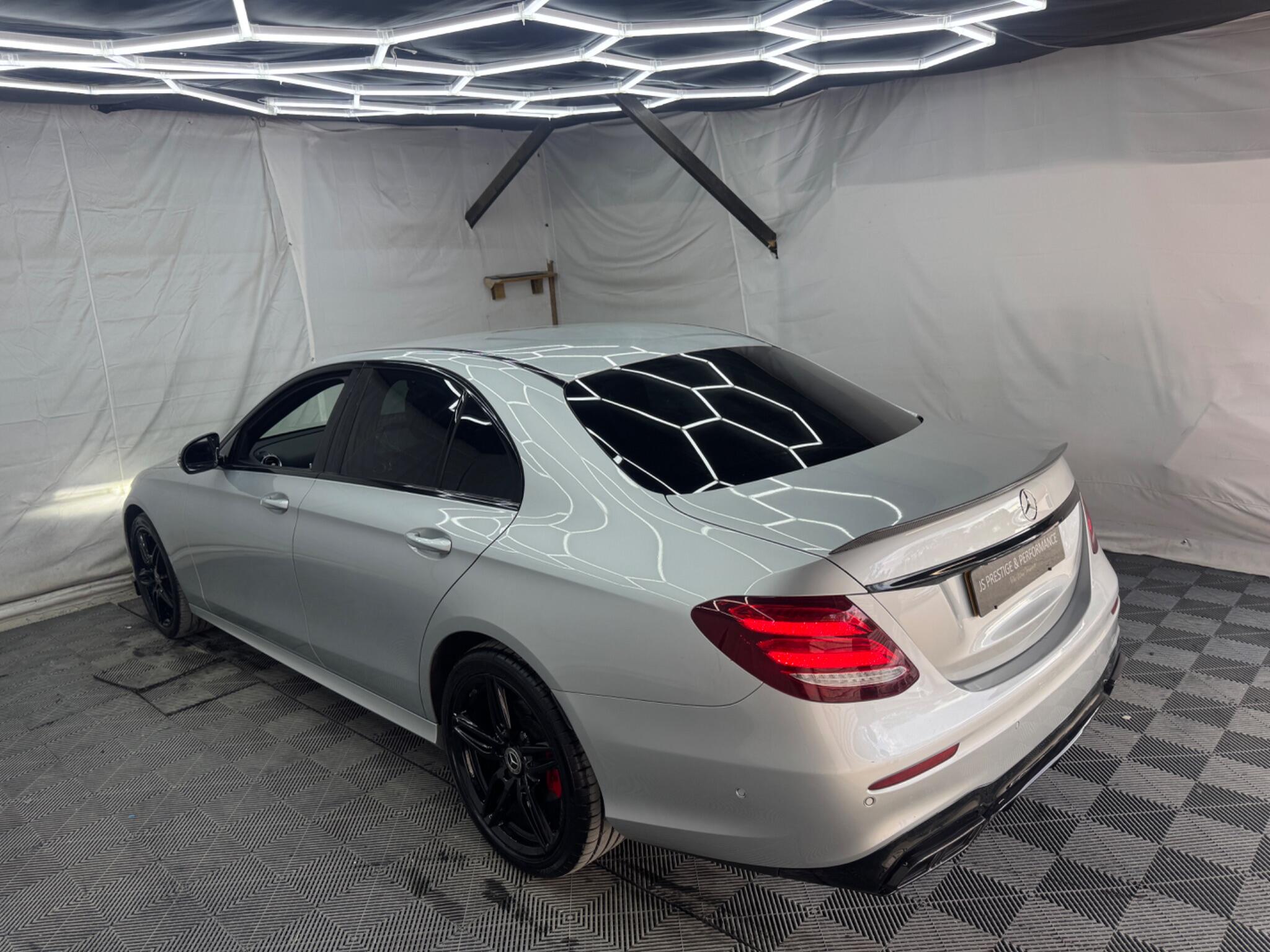 Mercedes-Benz E Class view 8