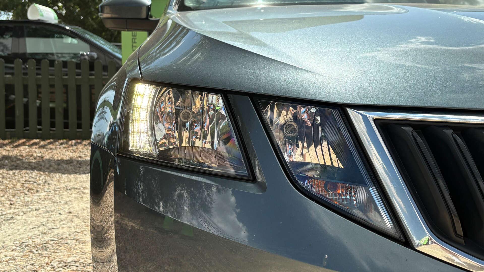 Skoda Octavia view 41