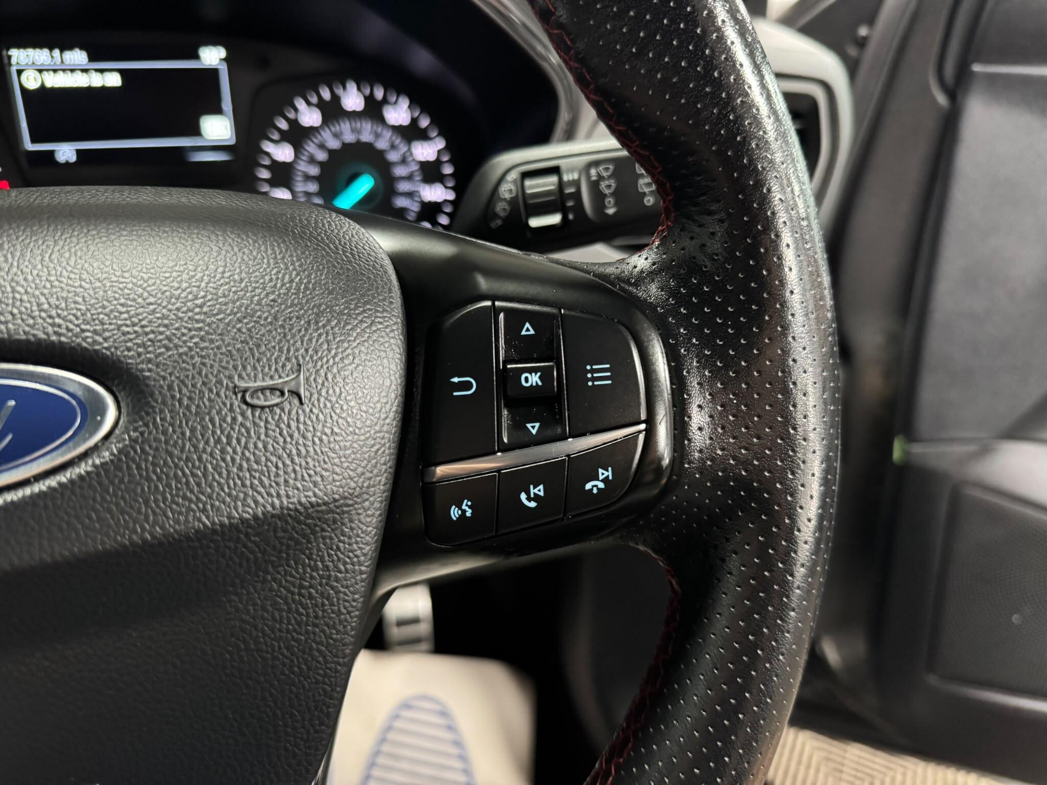 Ford Focus view 34