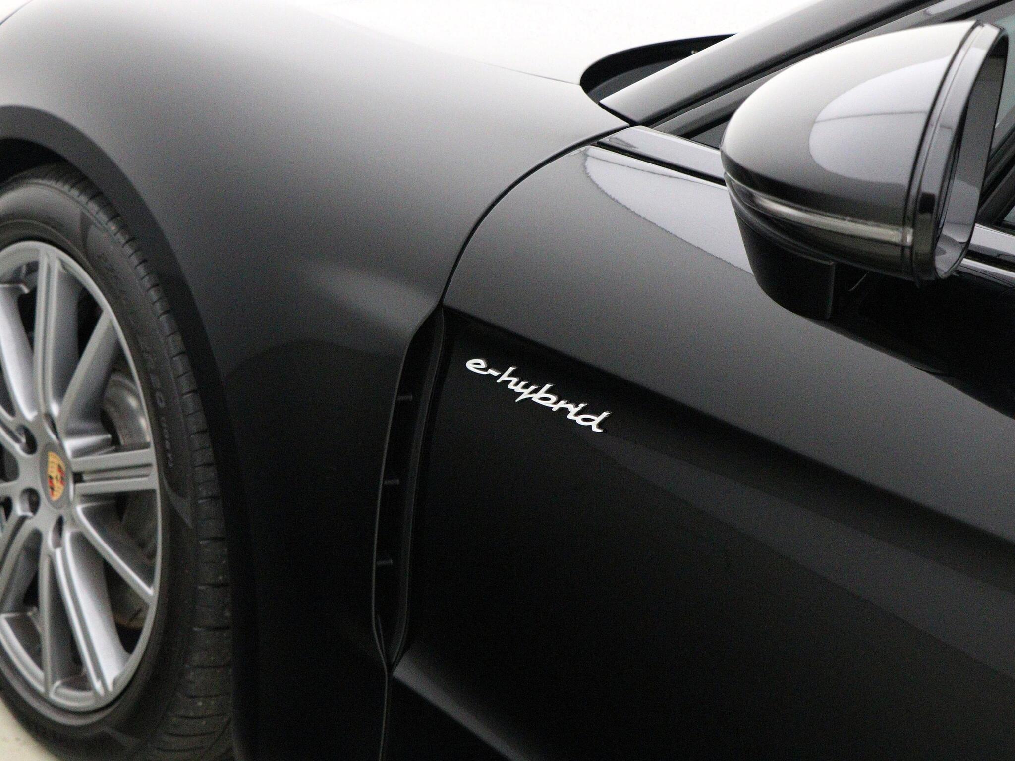 Porsche Panamera view 50