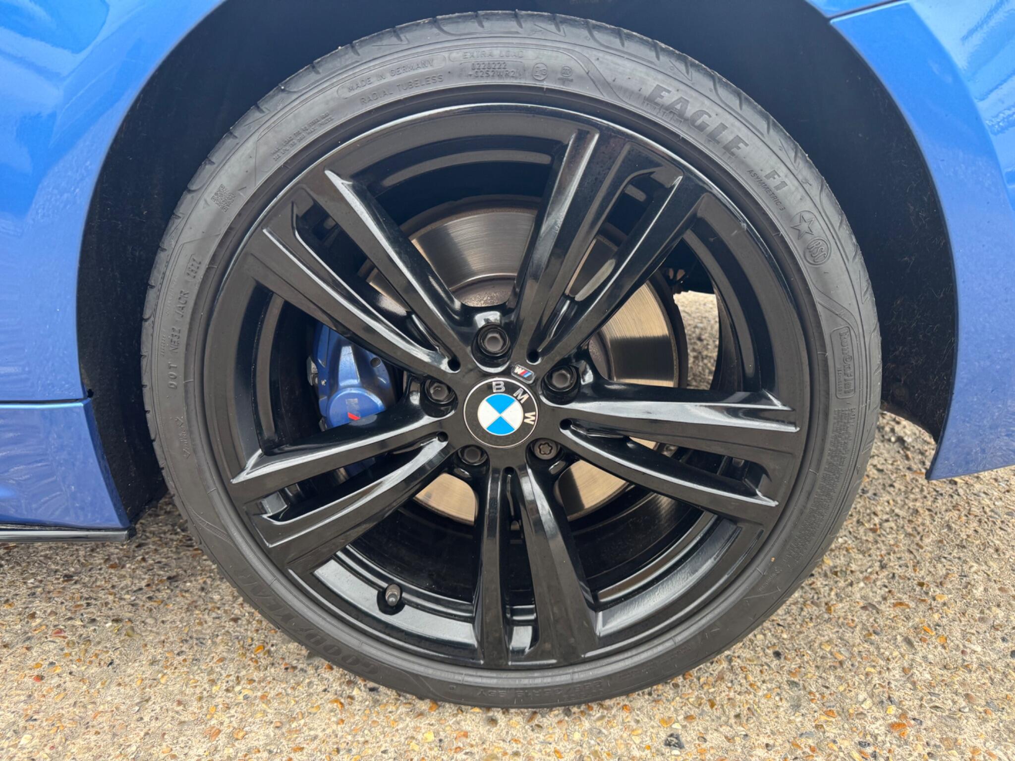 BMW 4 Series view 25