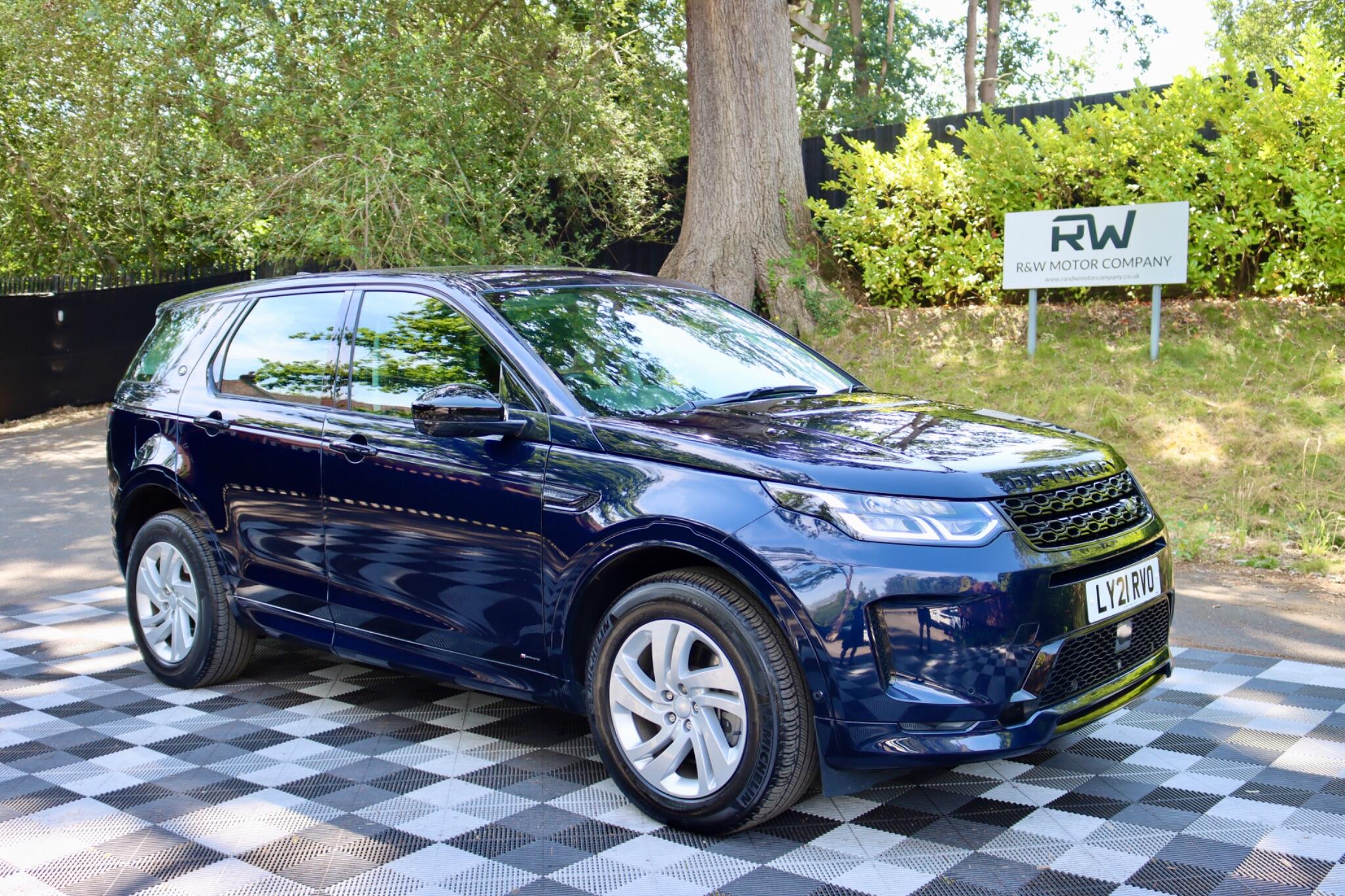 Land Rover Discovery Sport view 24