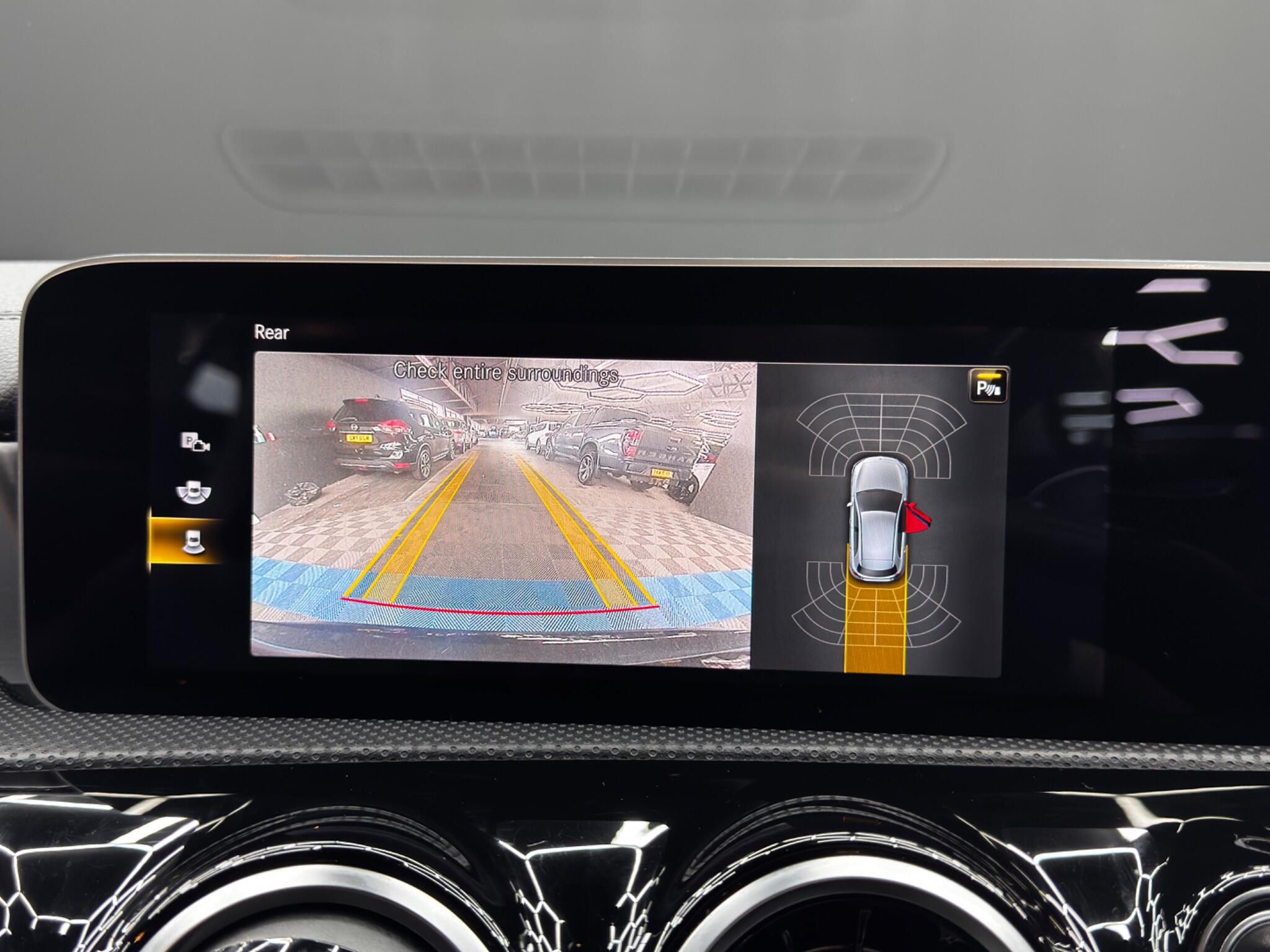 Mercedes-Benz A-Class view 36