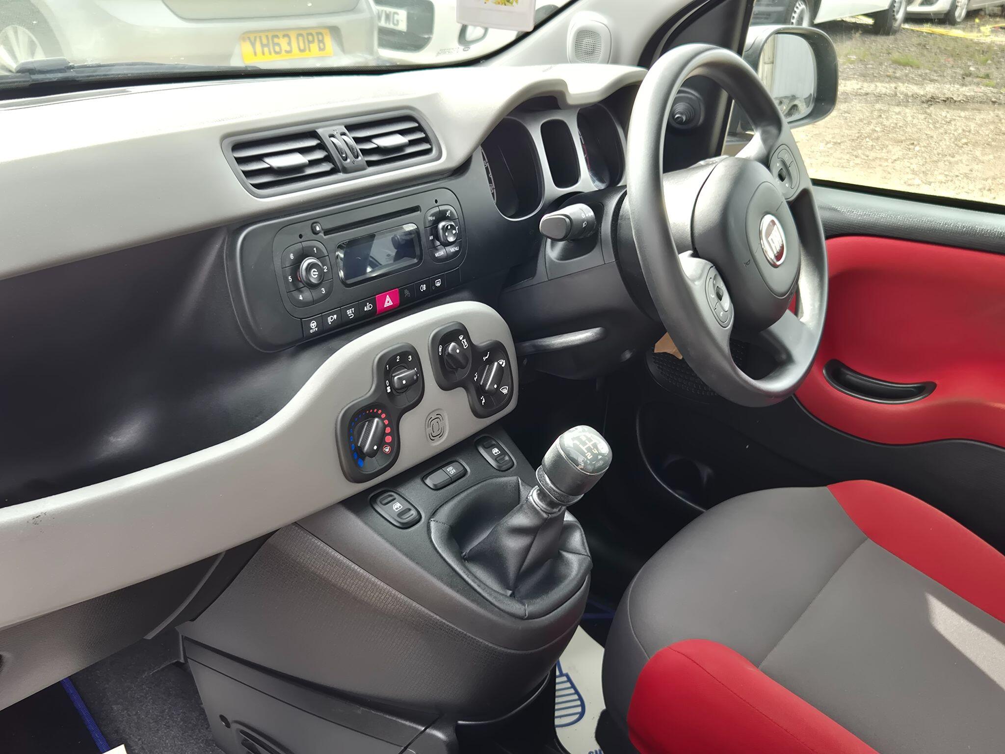 Fiat Panda view 18