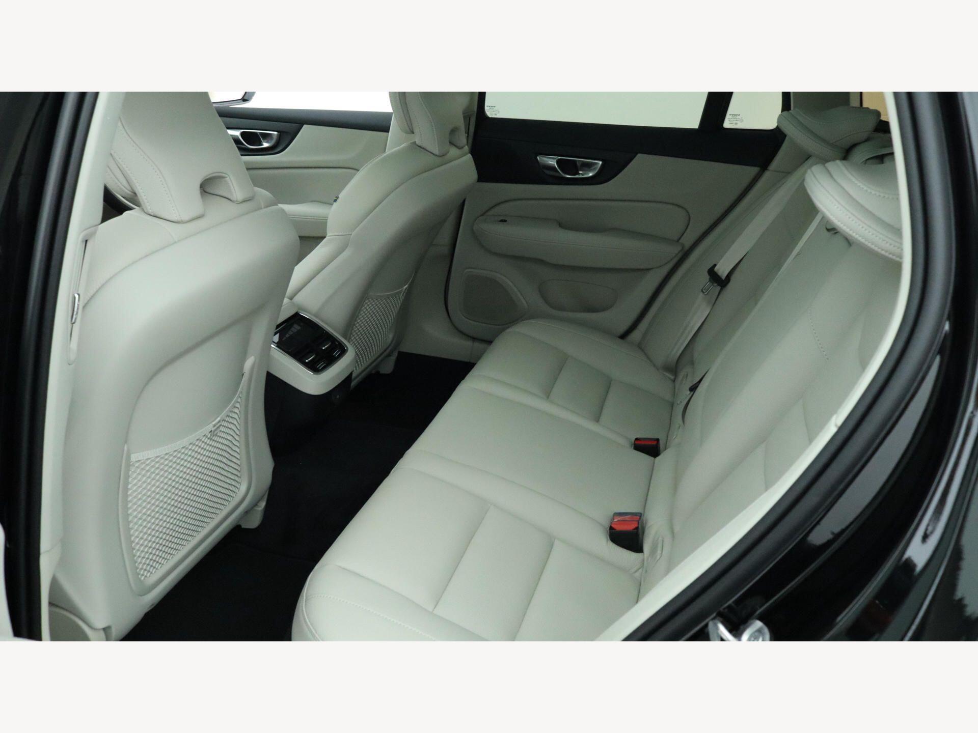 Volvo V60 view 31