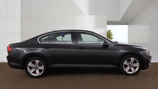 Volkswagen Passat view 12