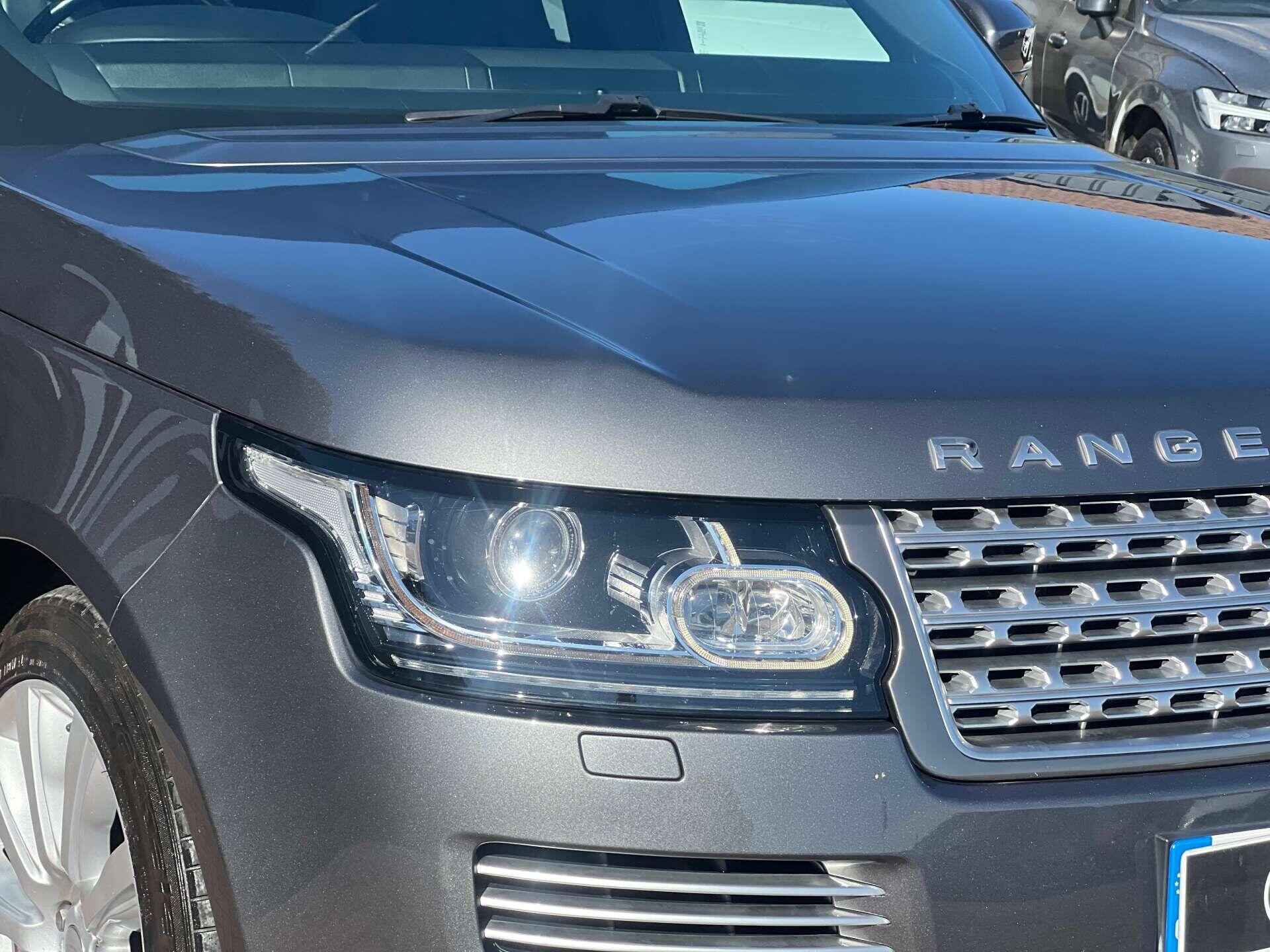 Land Rover Range Rover view 71