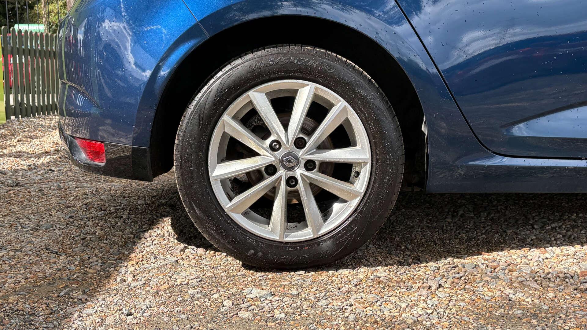 Renault Megane view 40