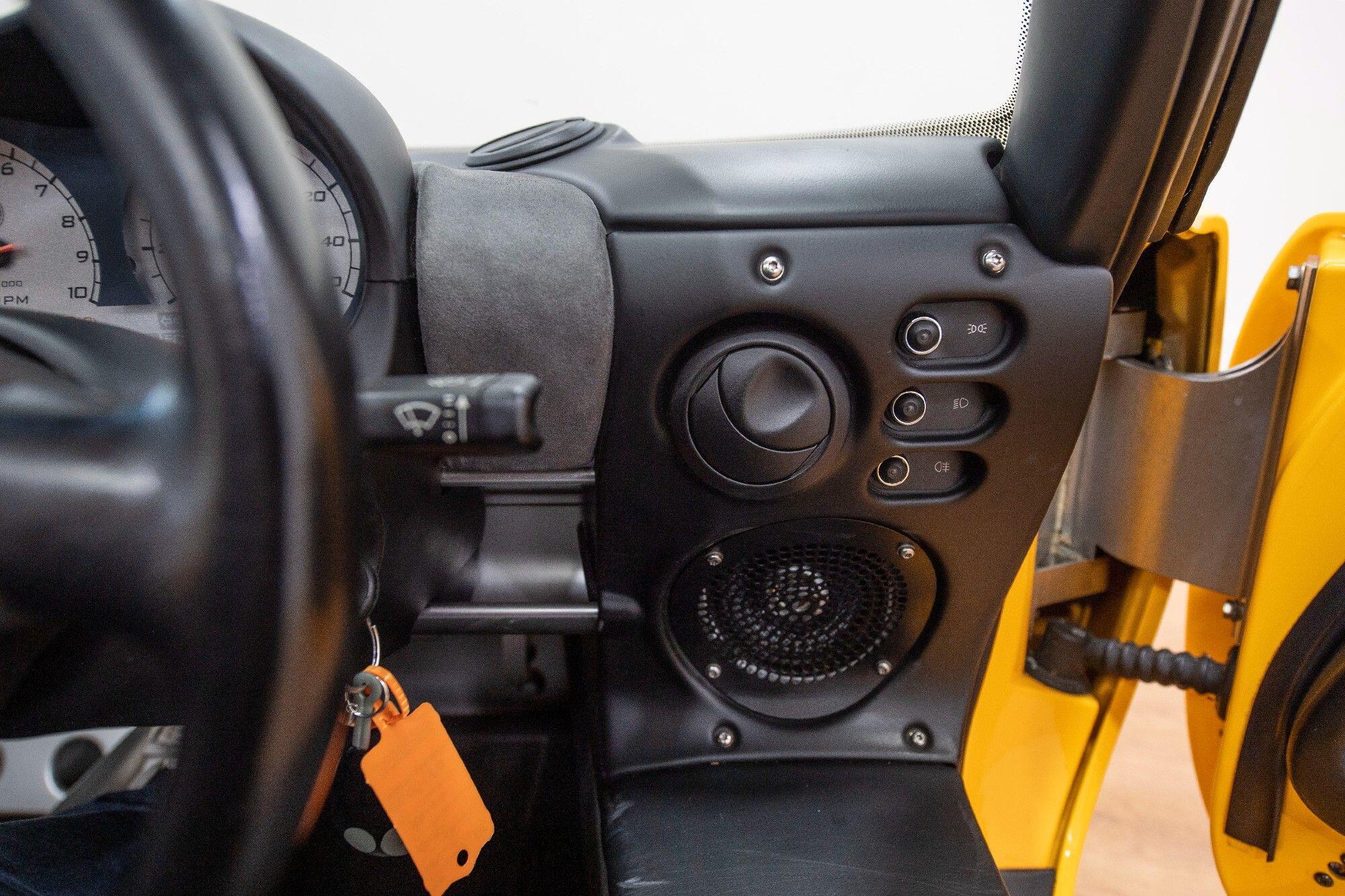 Lotus Elise view 17