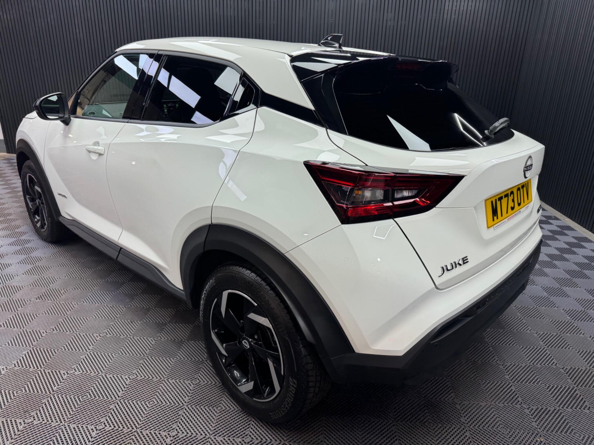 Nissan Juke view 20