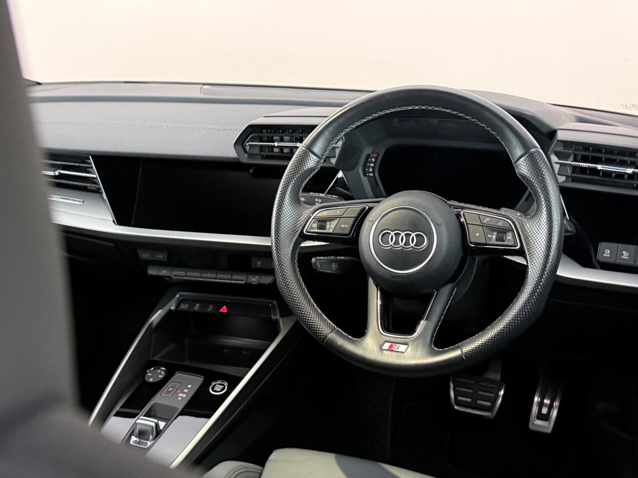 Audi A3 view 14