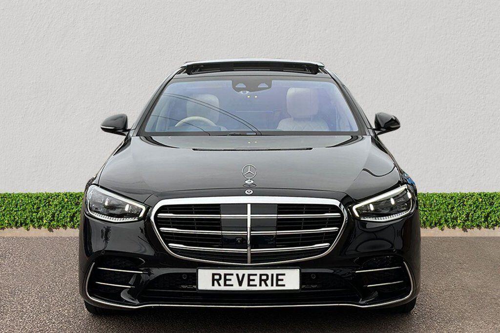 Mercedes-Benz S-Class view 3