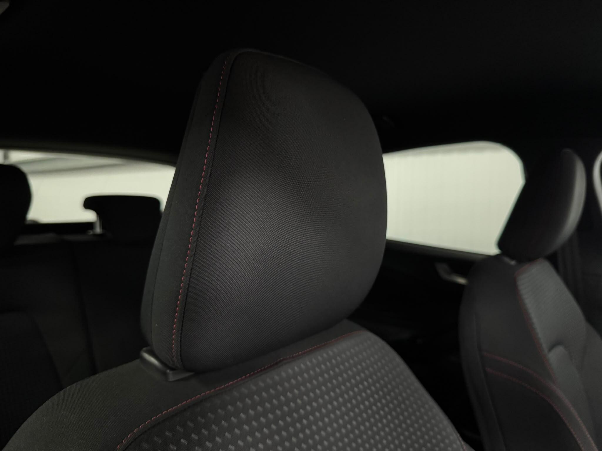 Ford Focus view 27