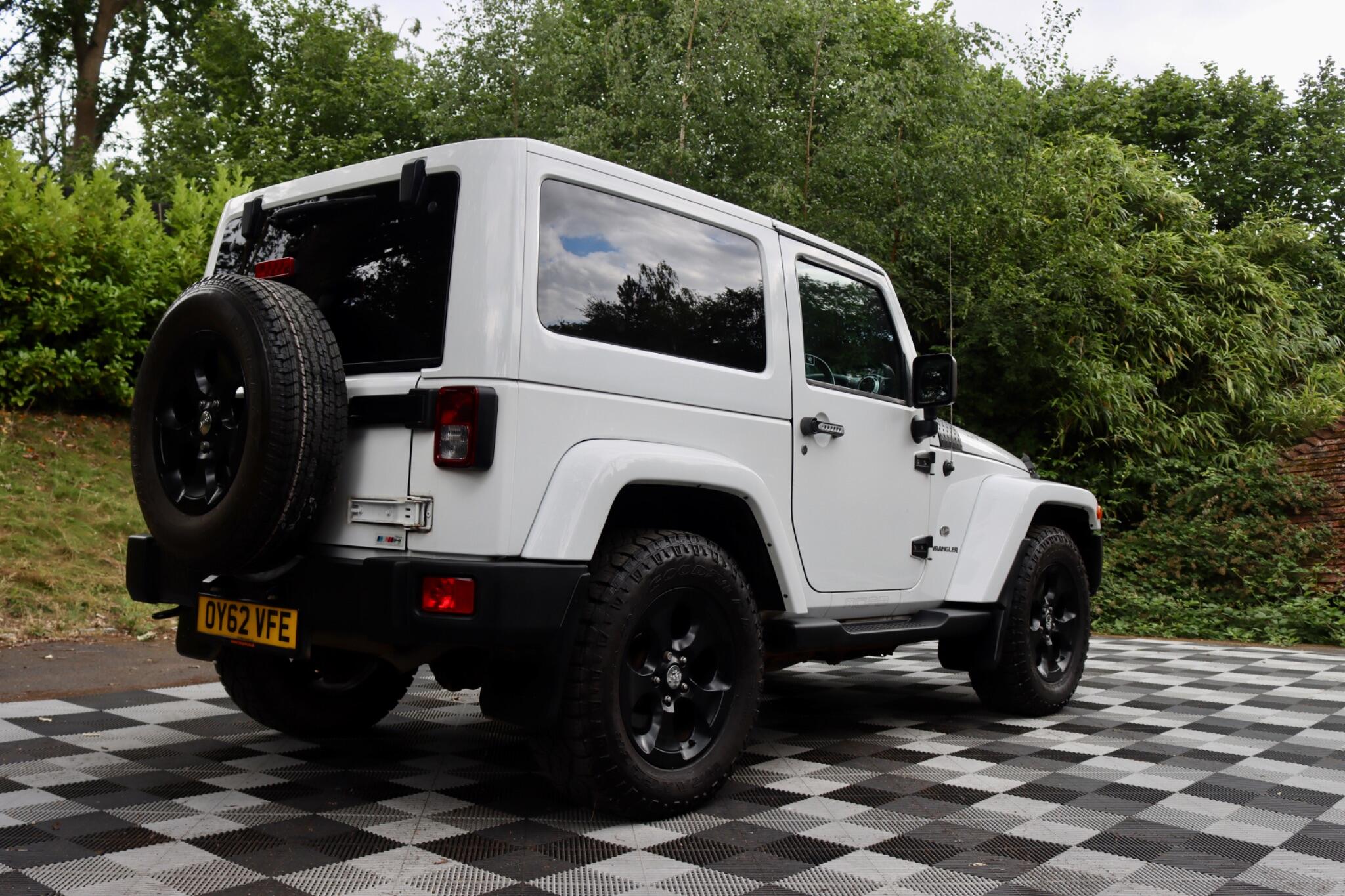 Jeep Wrangler view 26