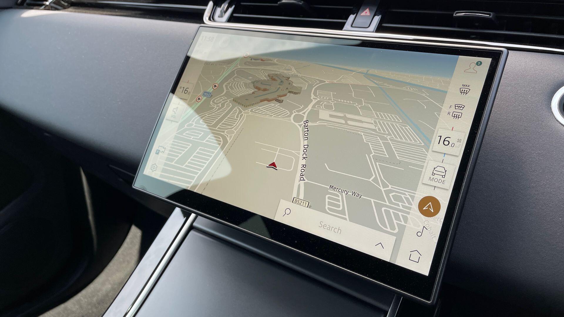 Land Rover Range Rover Evoque view 11