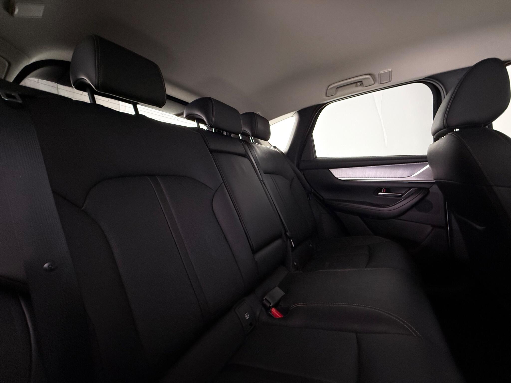 Mazda CX-60 view 36