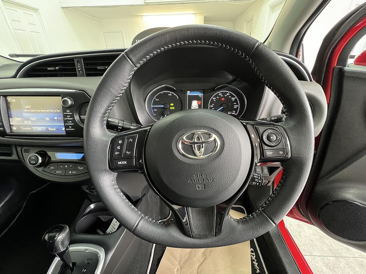 Toyota Yaris view 9