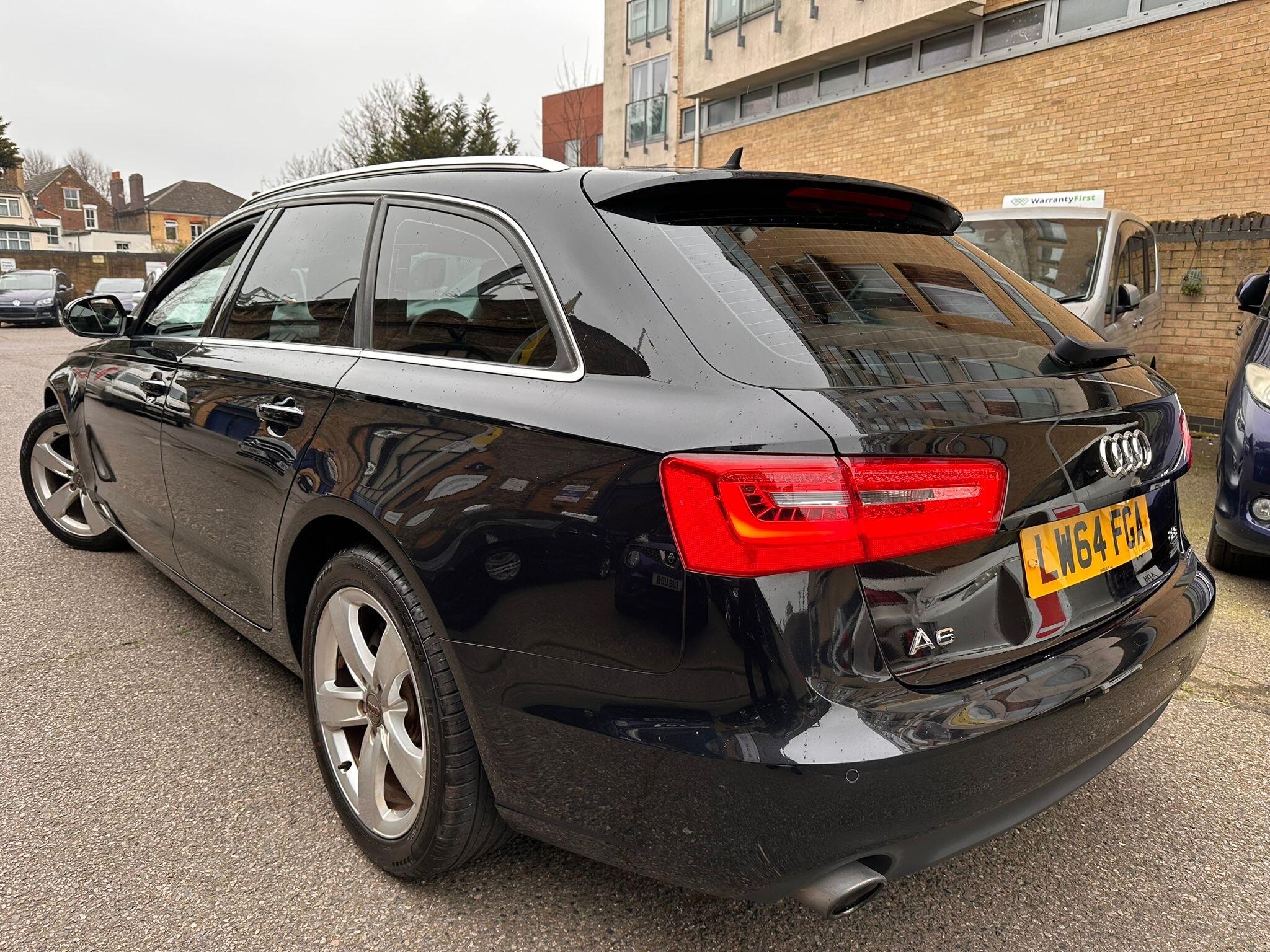 Audi A6 Avant view 4