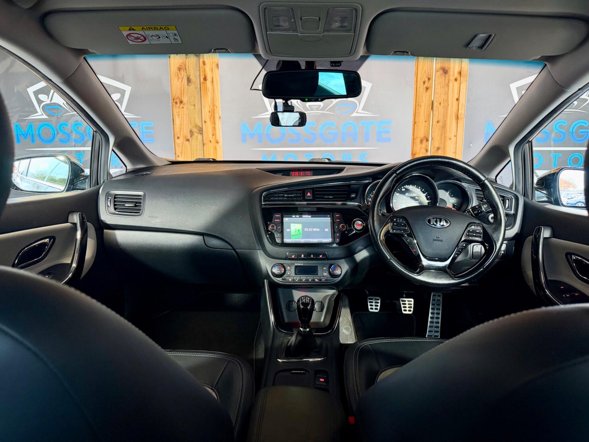 Kia Ceed view 21