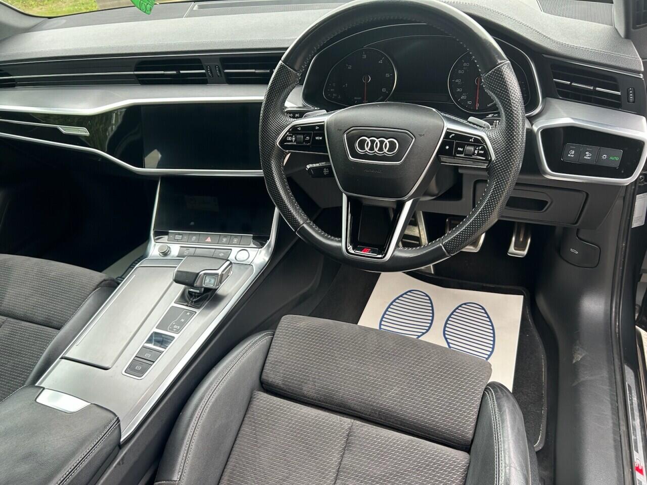 Audi A6 view 3