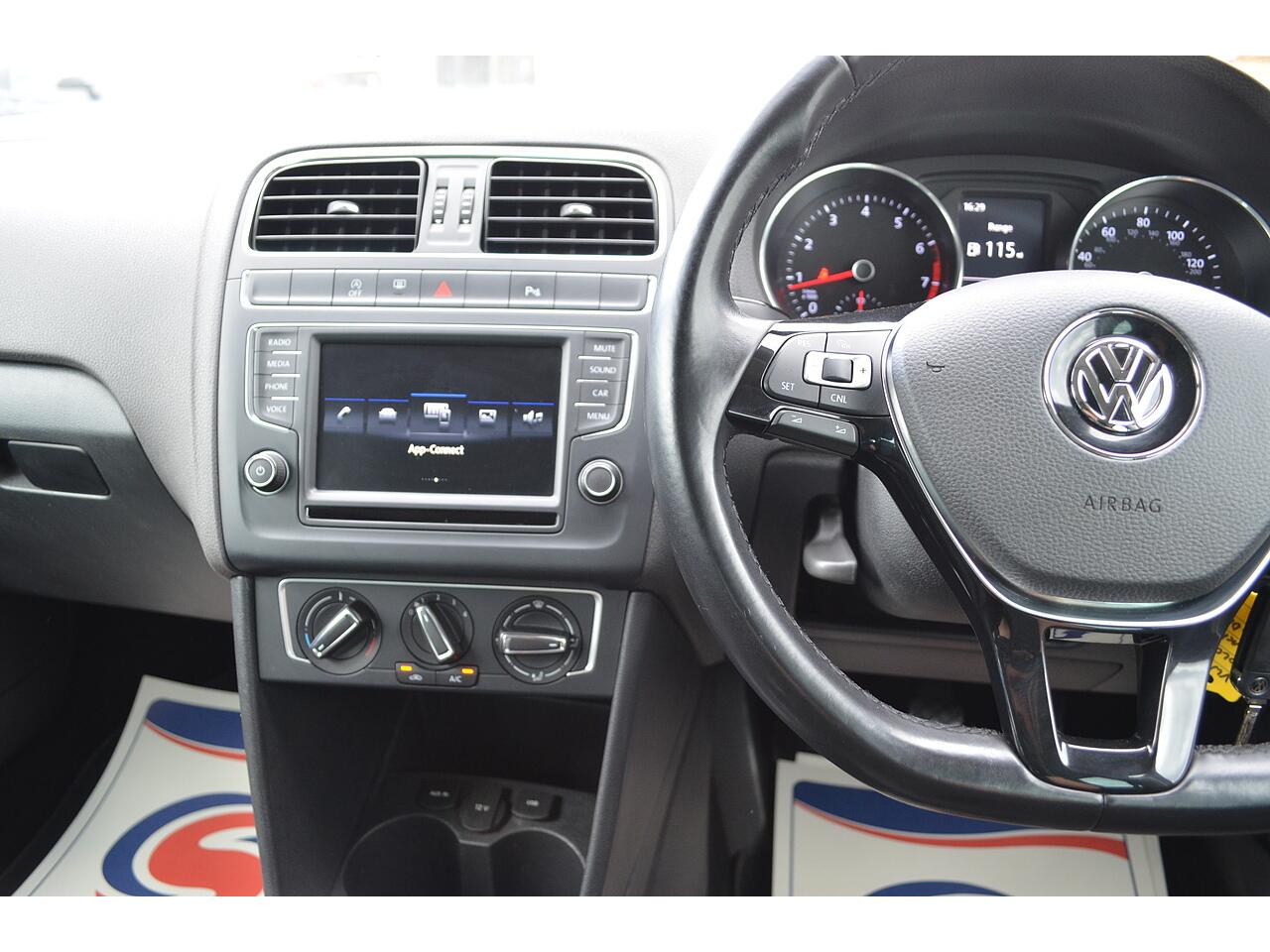 Volkswagen Polo view 55