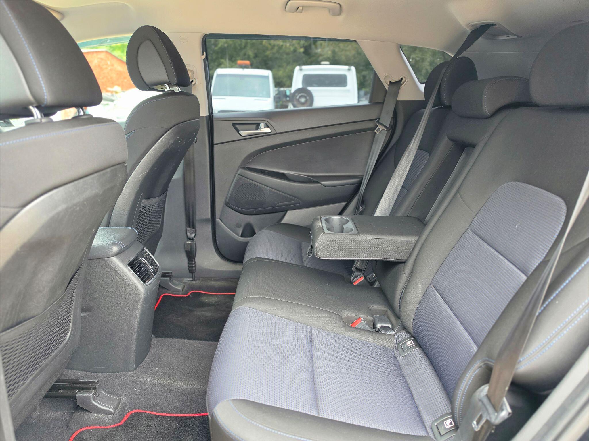Hyundai Tucson view 10
