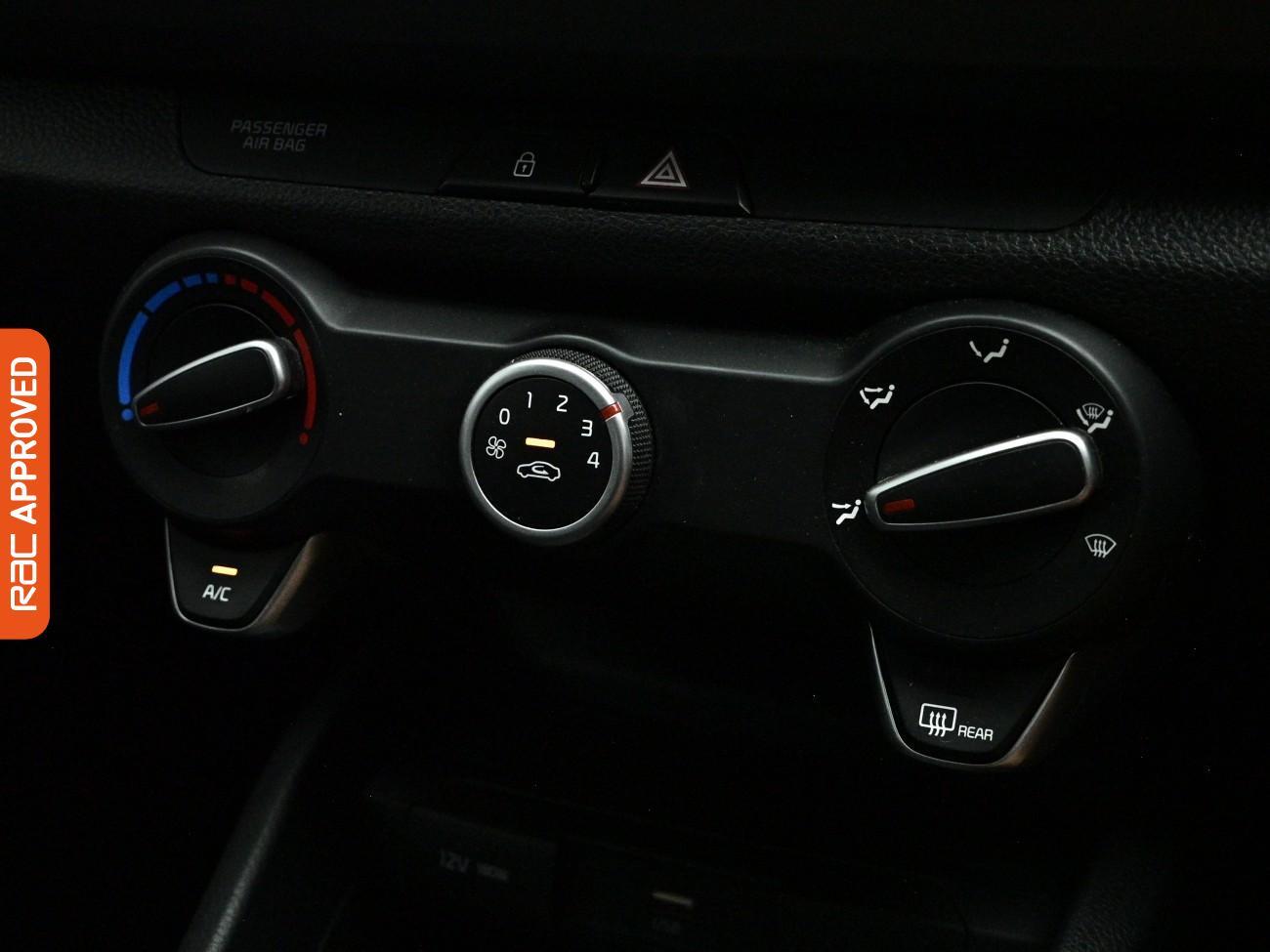 Kia Rio view 17