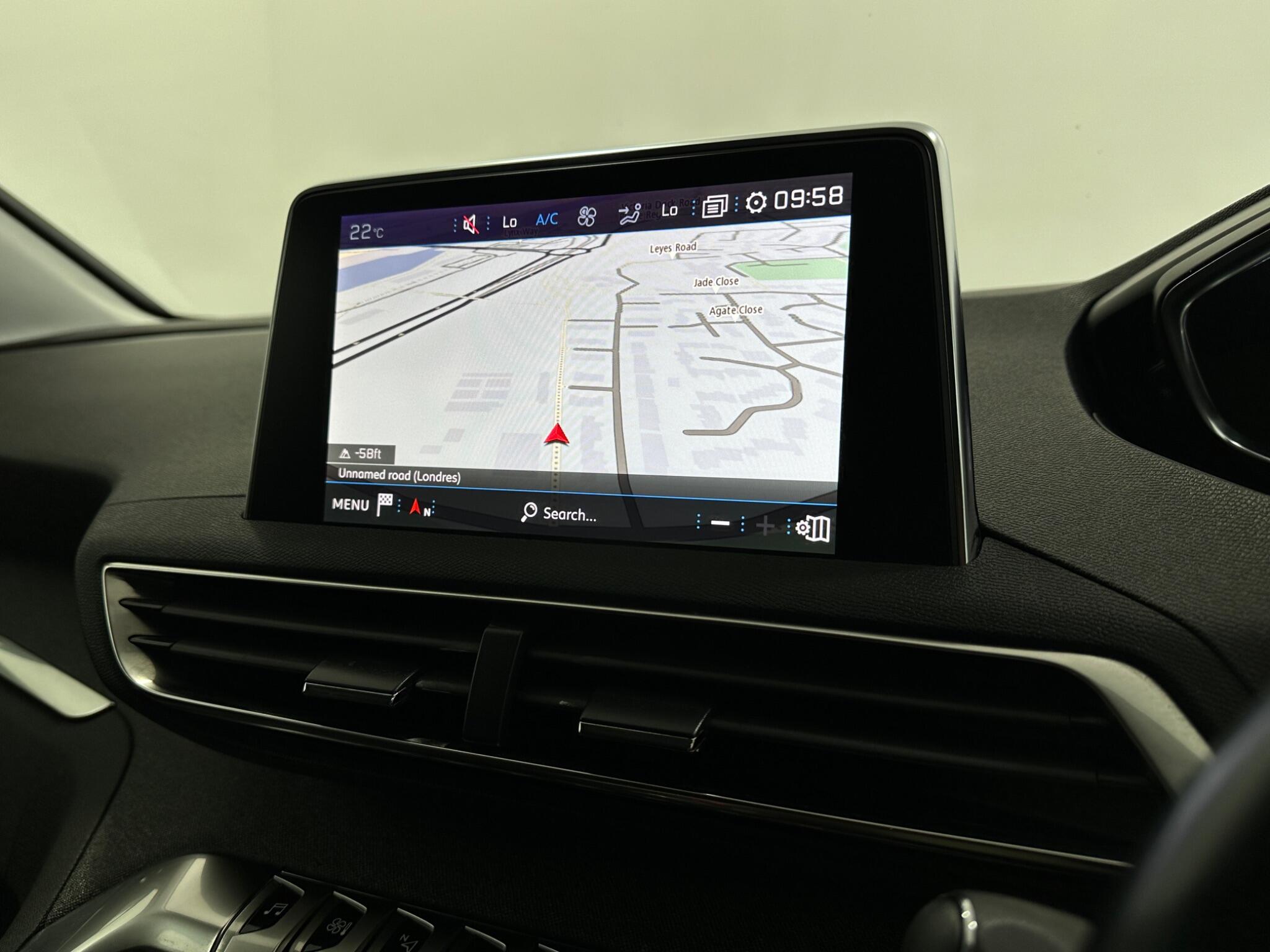 Peugeot 5008 view 21