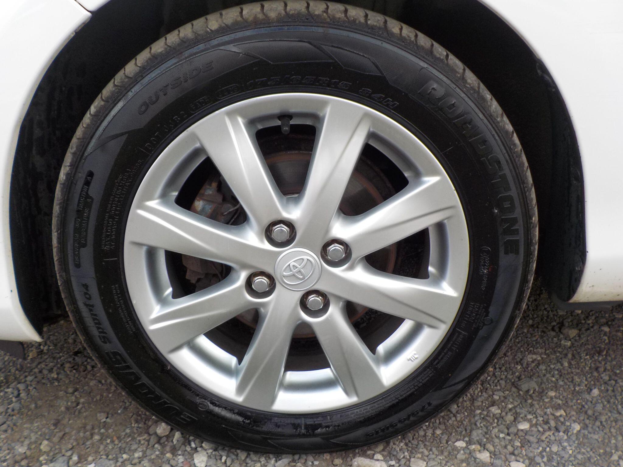 Toyota Yaris 1.33 Dual VVT-i TR Euro 5 5dr