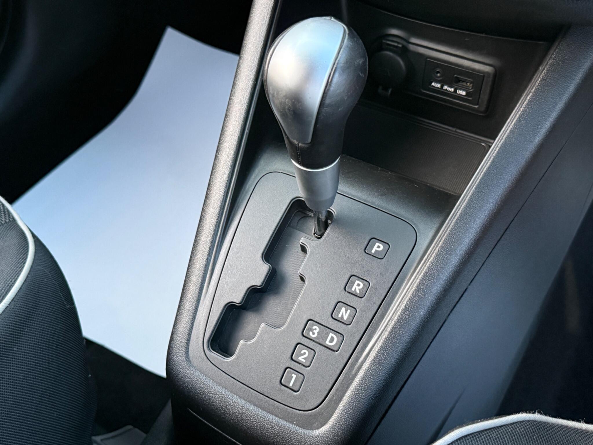 Kia Venga - Image 55