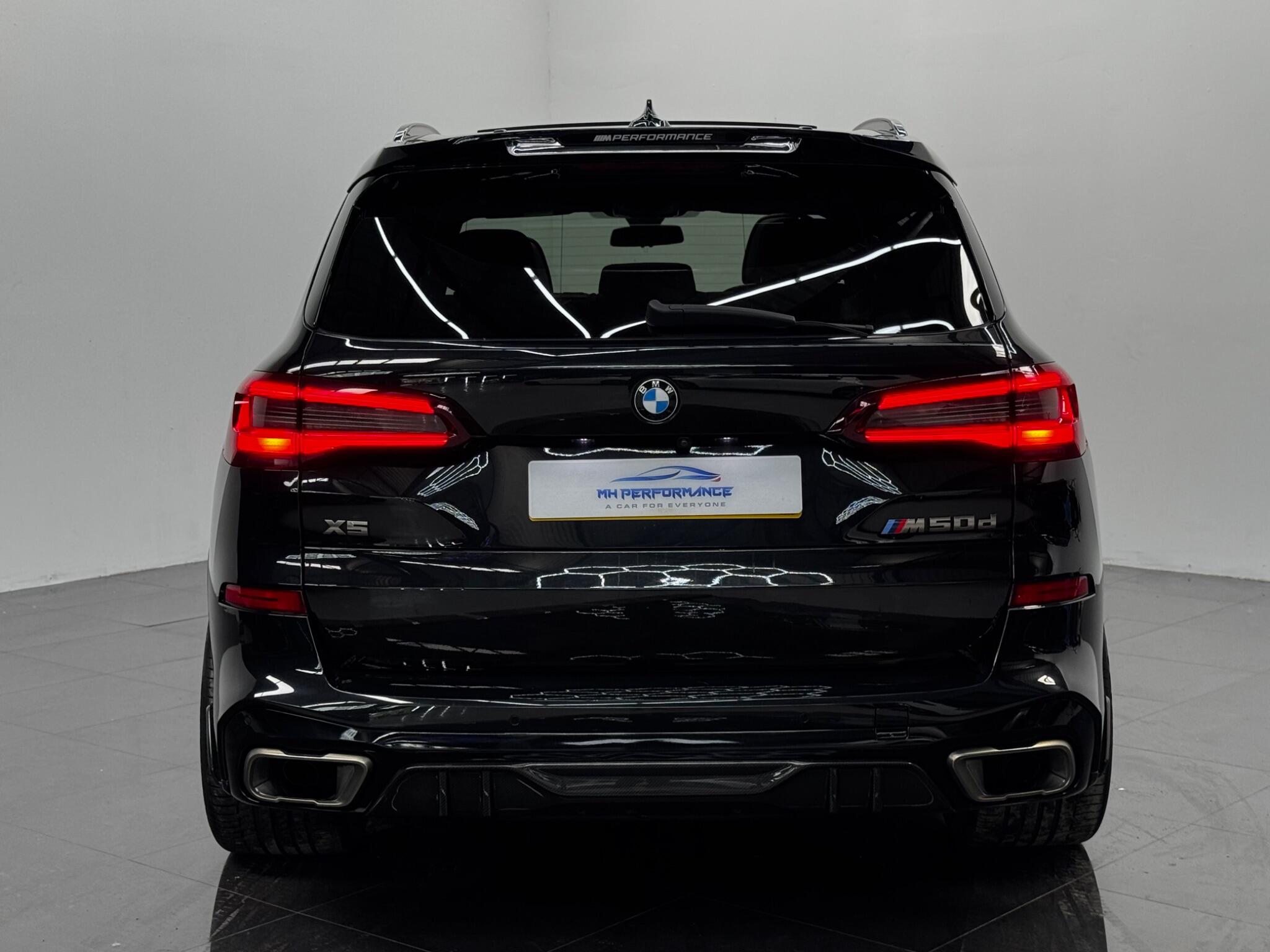 BMW X5 view 28