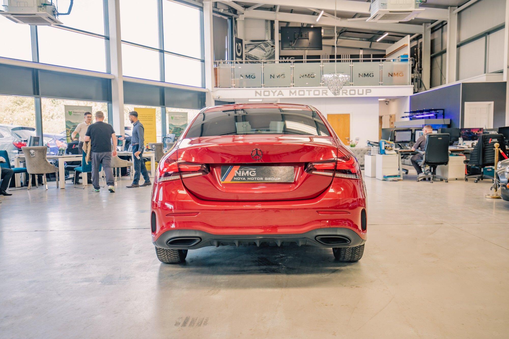 Mercedes-Benz A-Class view 29