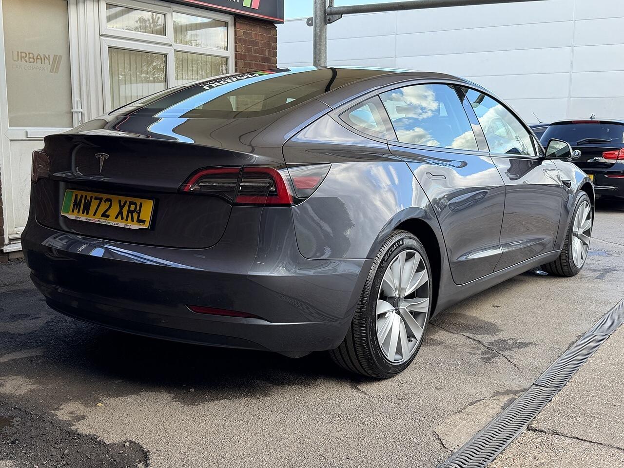 Tesla Model 3 view 6