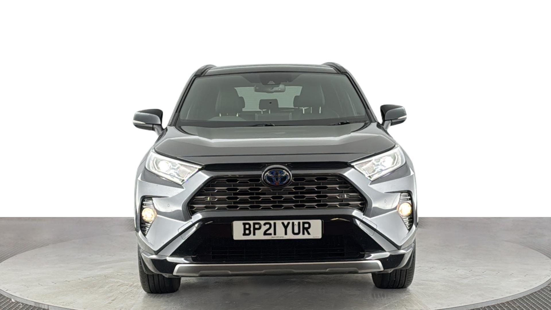 Toyota RAV4 view 8