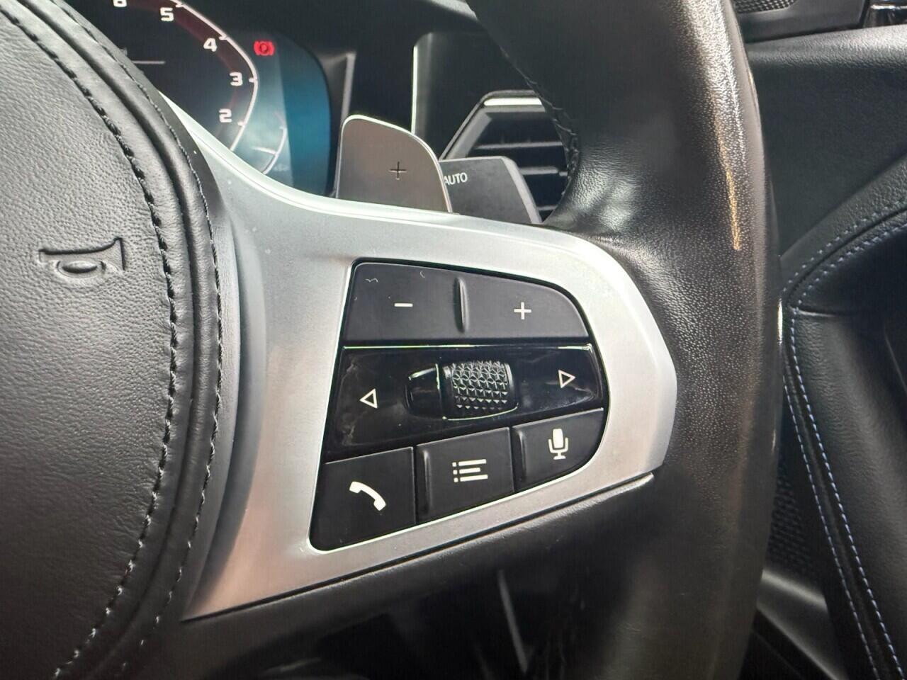 BMW 2 Series view 17