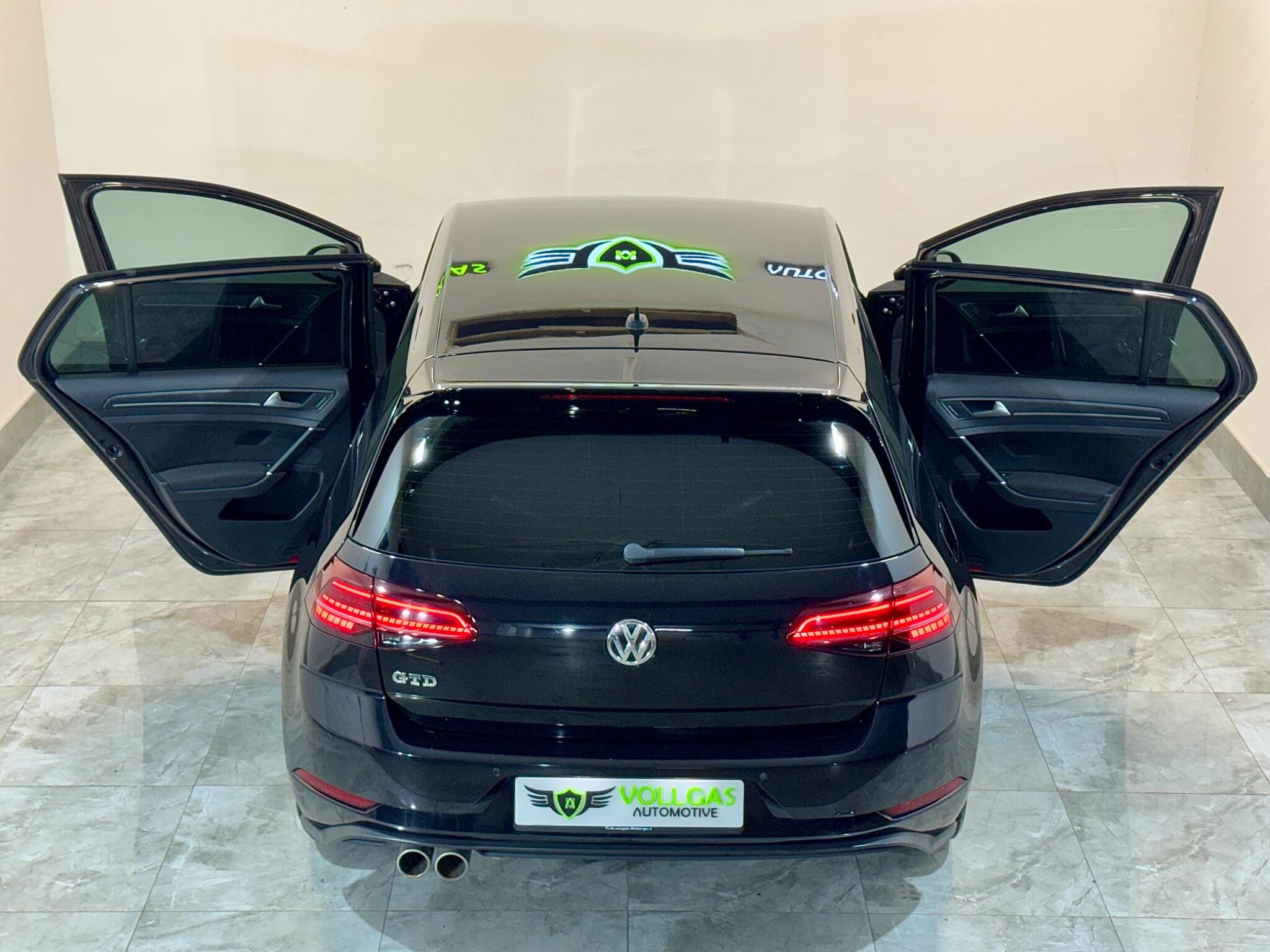 Volkswagen Golf view 68