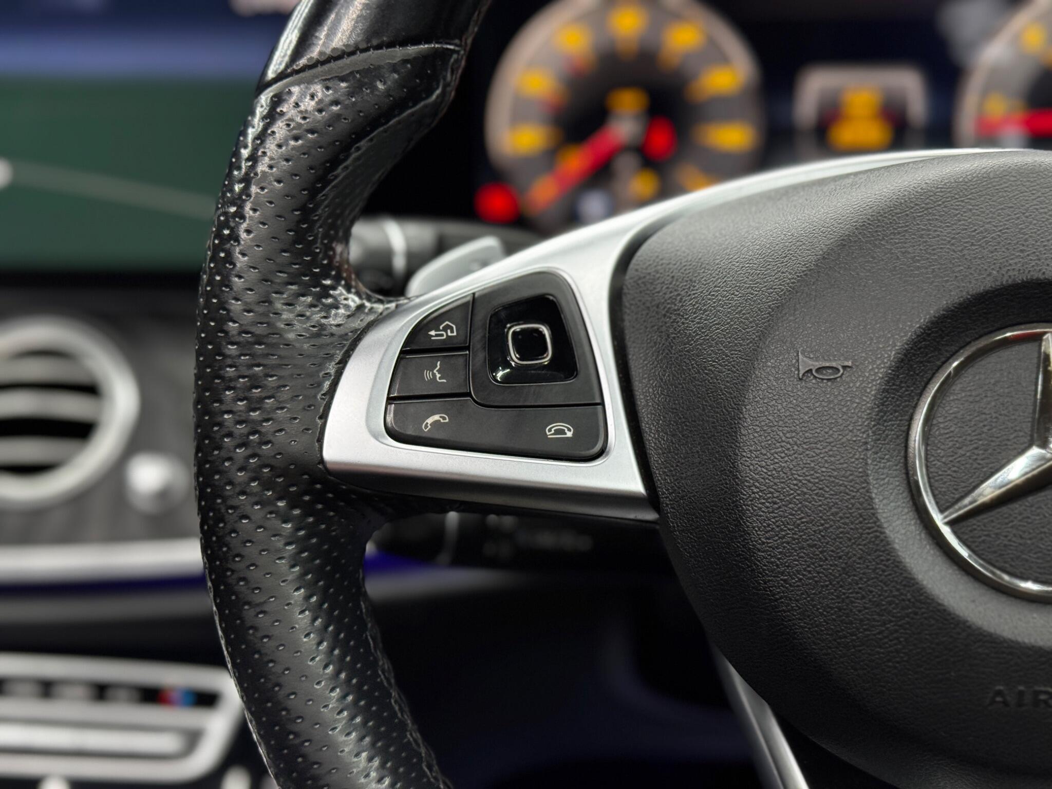 Mercedes-Benz E-Class view 21