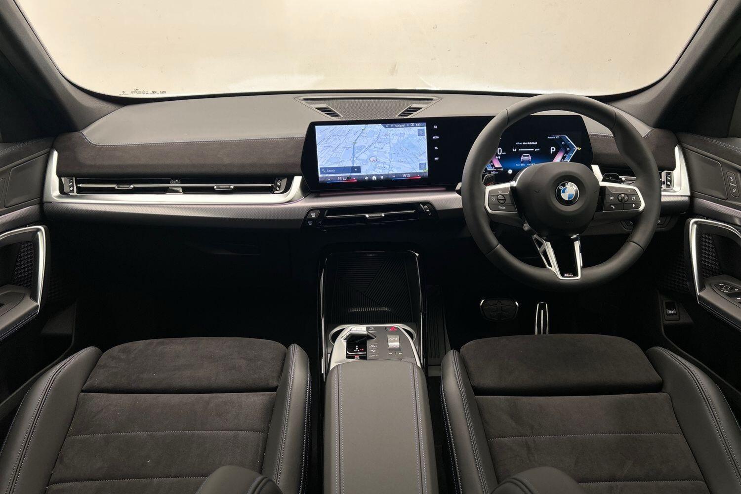 BMW X1 view 4