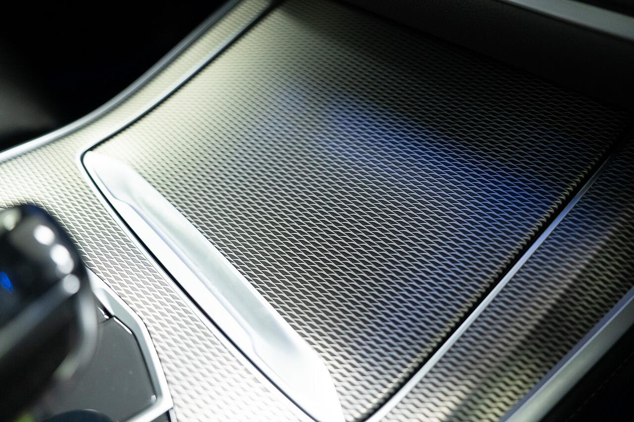 BMW X5 view 25