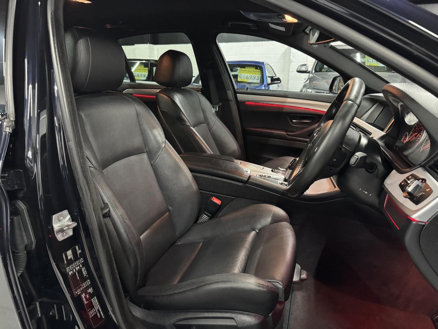 BMW 5 Series view 12
