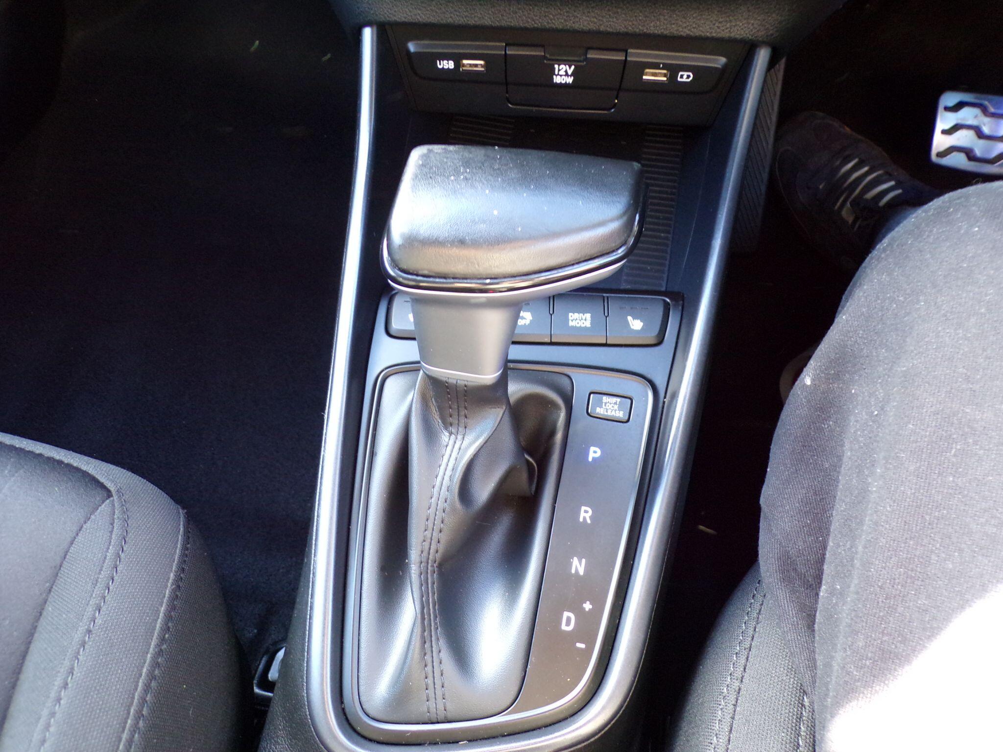 Hyundai Bayon view 21